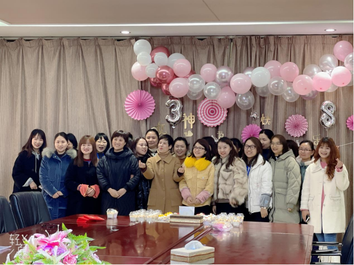 春風十里不如你——雷立行女神節(jié)日快樂